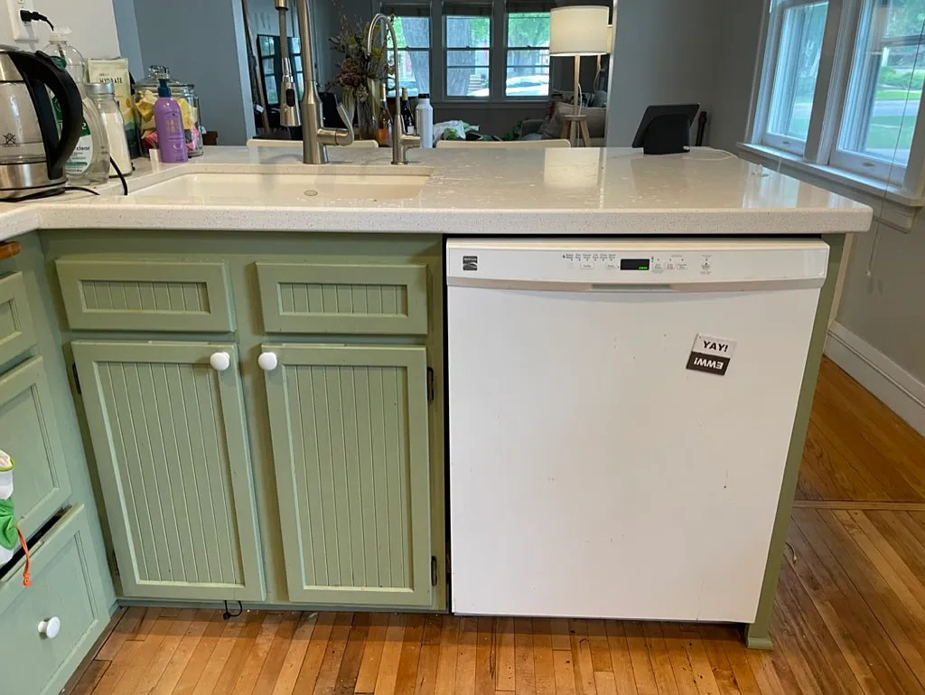 3 bed, 2164 sqft, $2,800 — Photo 4
