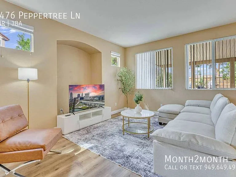 7476 Peppertree Ln — Photo 5