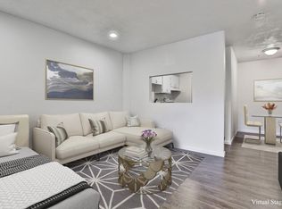 5 Washington St APT A3, Reading, MA 01867