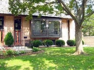 440 W Russell St #6, Barrington, IL 60010