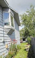2nd image of 534 S Flower St