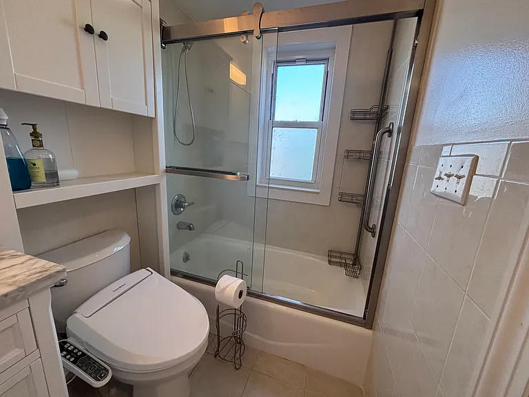 89 W Palisades Blvd #1 — Photo 11