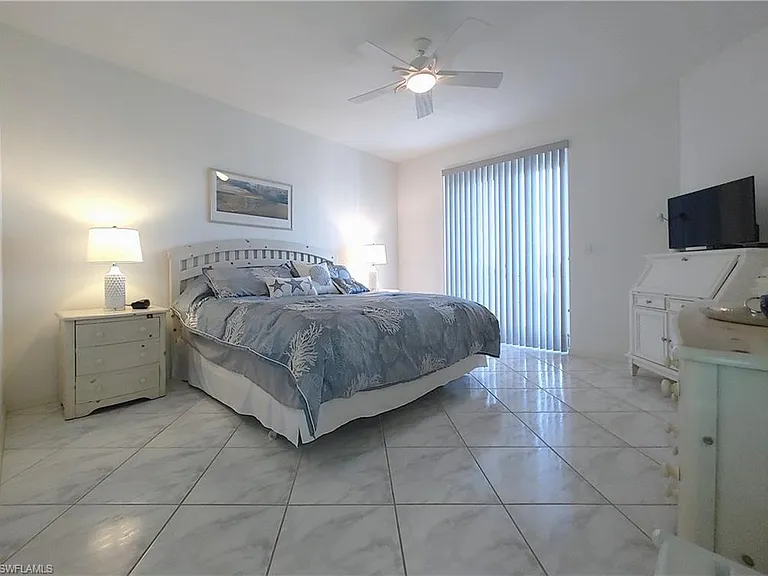 400 Flagship Dr #704 — Photo 9