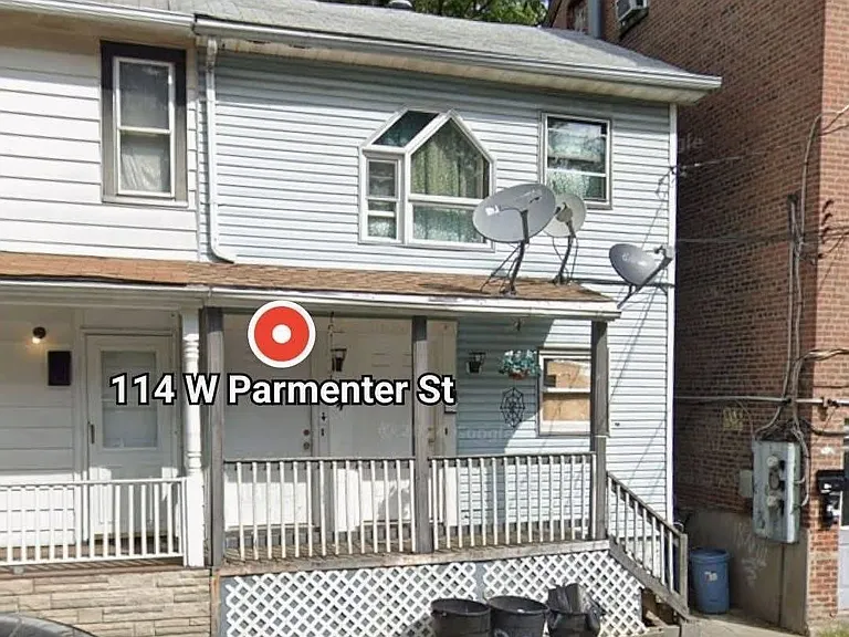 114 W Parmenter St #2 — Photo 1