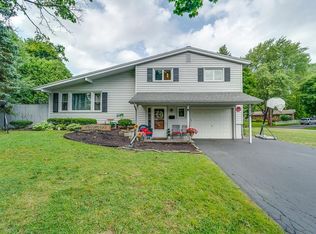 745 Rumson Rd, Rochester, NY 14616