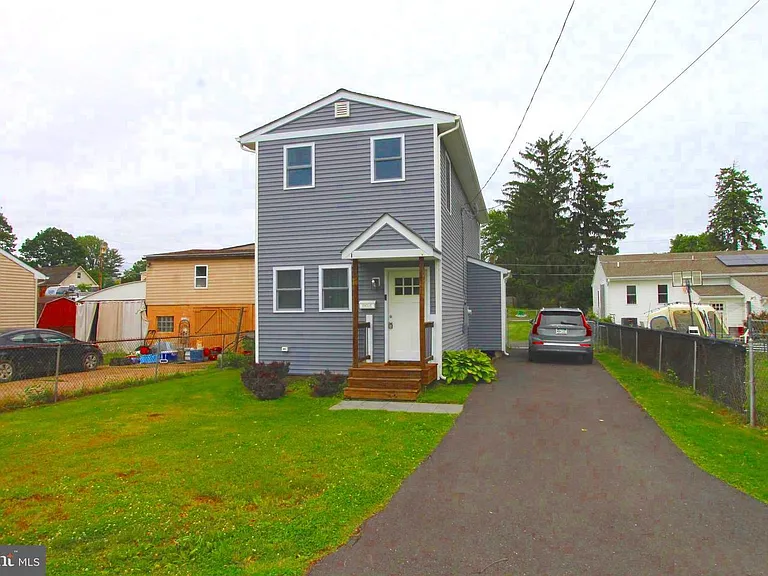 1807 Parkview Ave — Photo 23