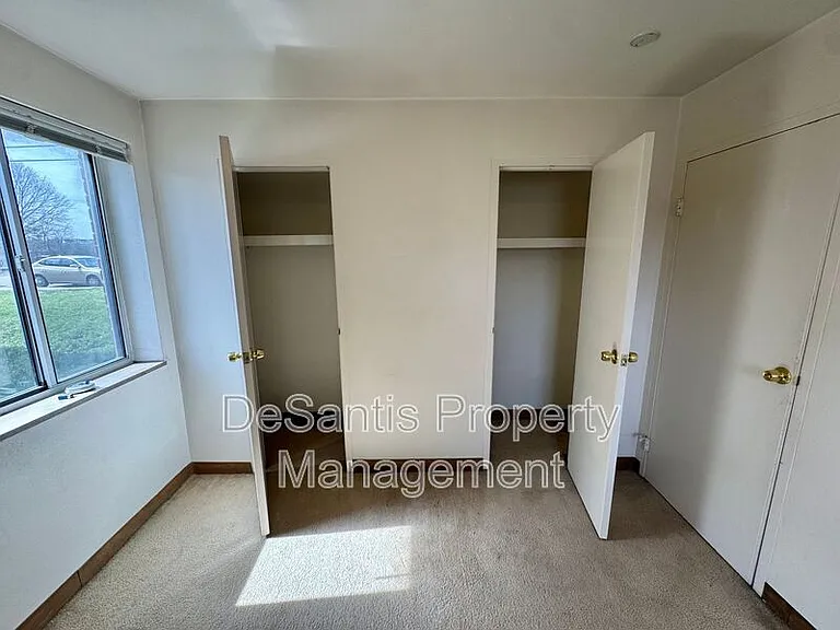 816 Perry Hwy #29 — Photo 17
