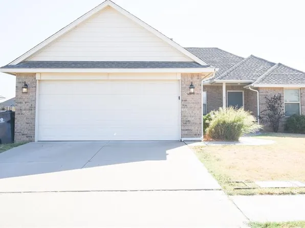 10612 Mountain Fork Dr, Yukon, OK 73099