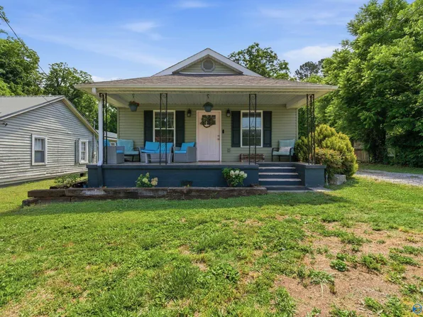 5592 Winchester Rd, New Market, AL 35761