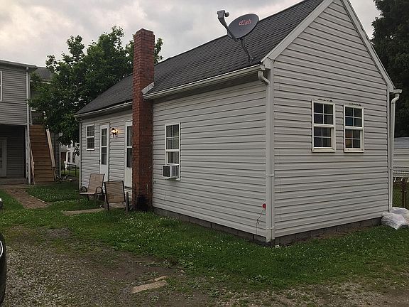 5th image of 412 Lincoln St