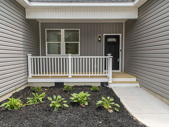 3rd image of 3132 Windwood Pl