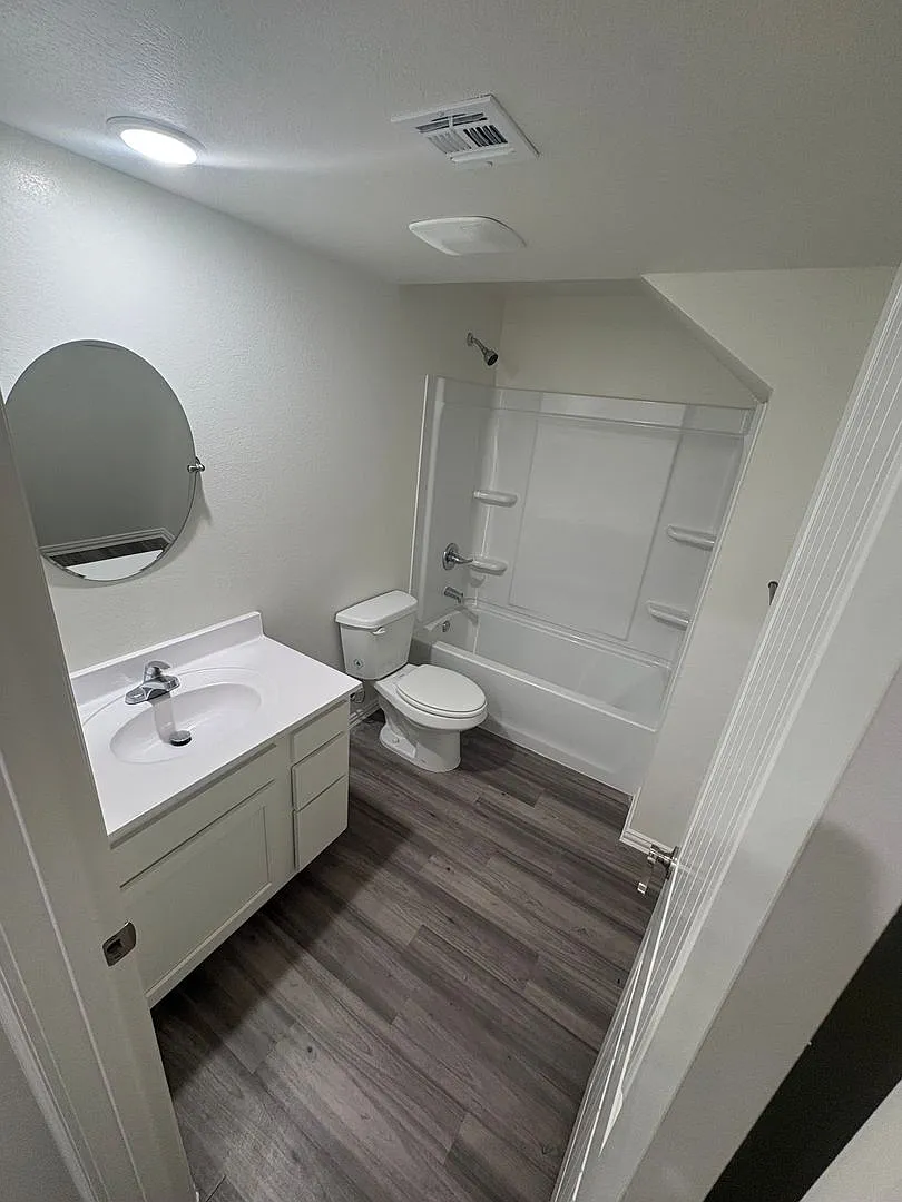Rodeo Hills | Comfortable Living In Dodge City — Photo 2