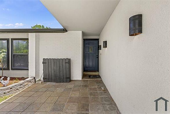 1st image of 8710 Tamarind St