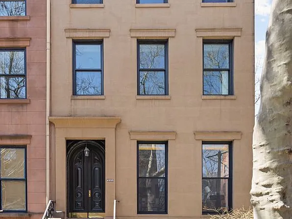 222 Clinton St #4, Brooklyn, NY 11201