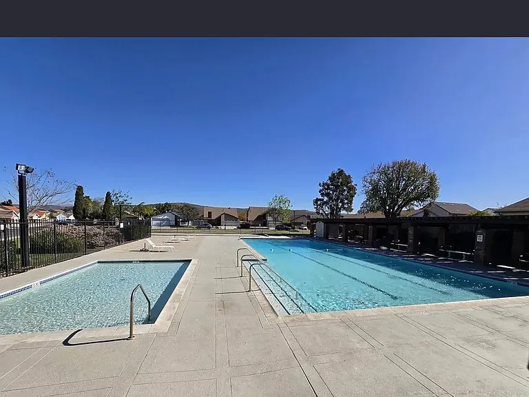 8460 Borealis Rd — Photo 2