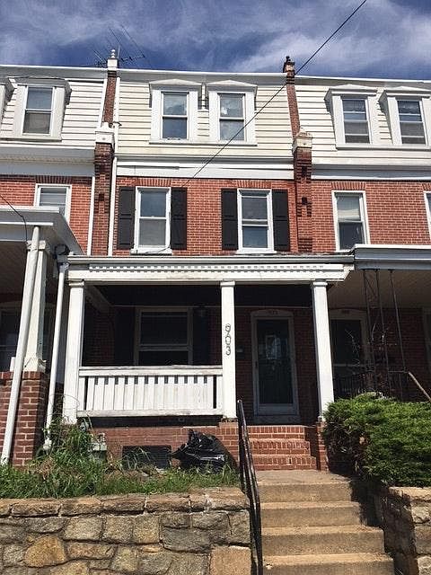 1st image of 903 S Broom St