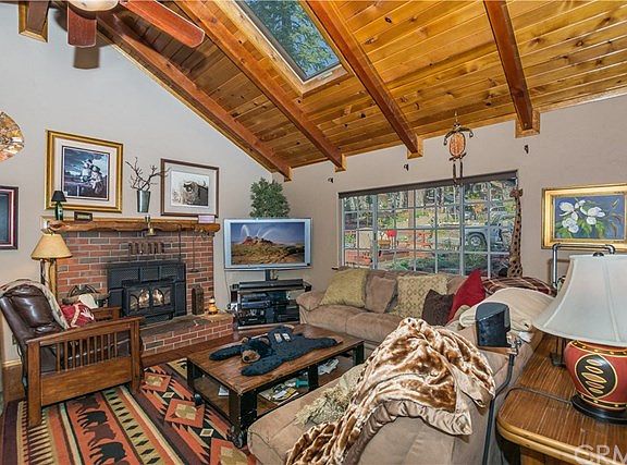 5th image of 31403 Firwood Dr