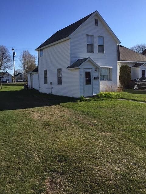 1st image of 211 E Truman St