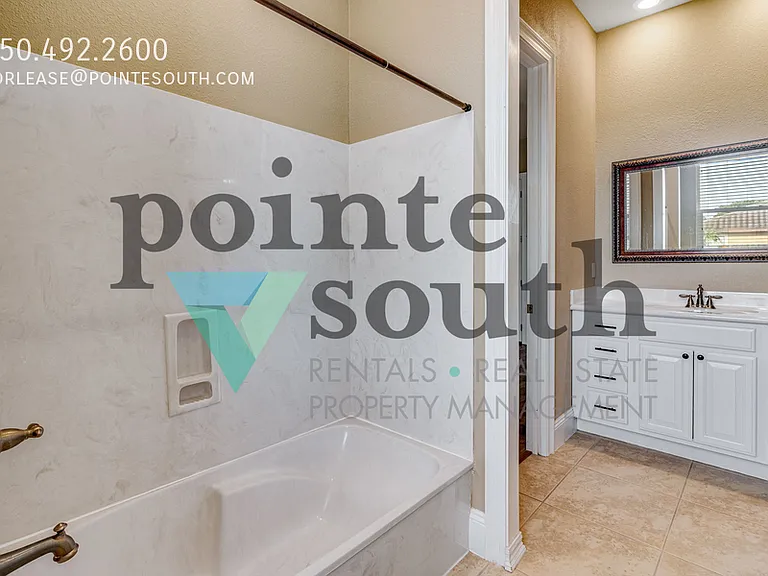 4691 Amhurst Cir — Photo 24
