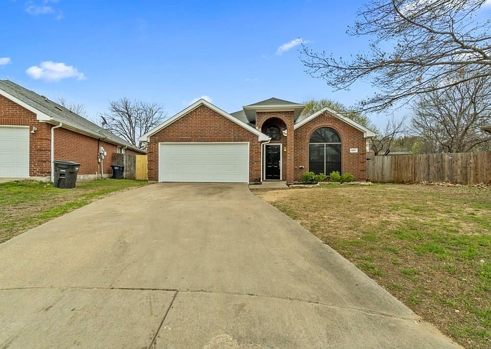 1st image of 4864 Ashton Ave