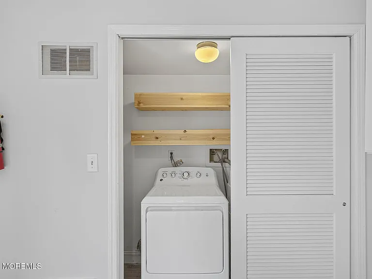 17 Alameda Ct — Photo 29