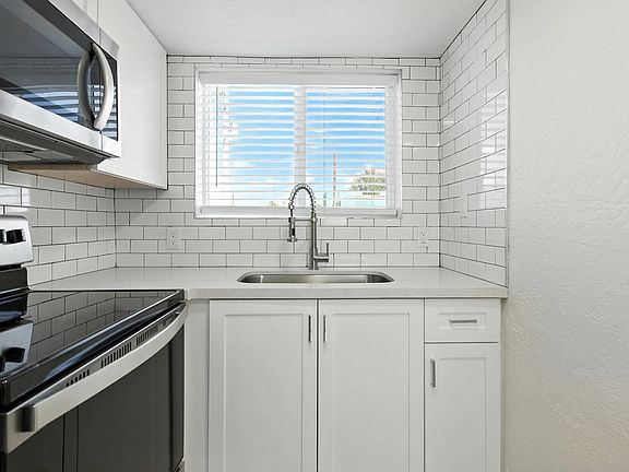 4th image of 750 E 1st Ave APT 11