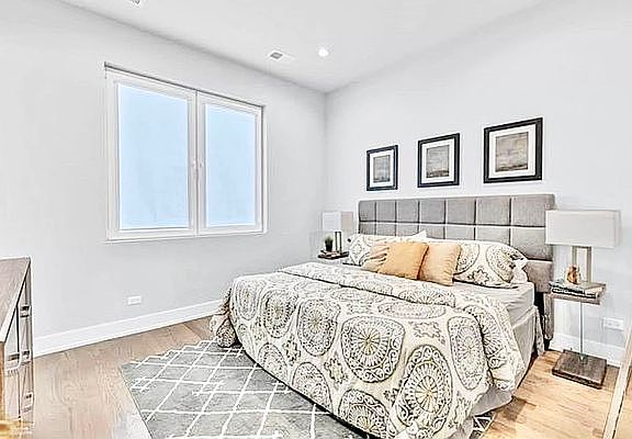 4th image of 30-19 33rd St #3
