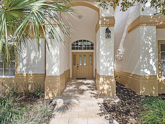 4th image of 7048 NW 62nd Terrace