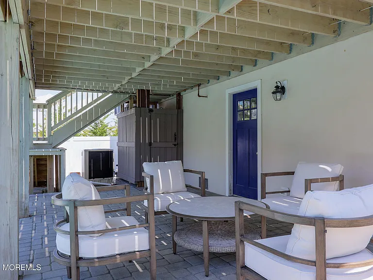 912 Ocean Ave — Photo 33