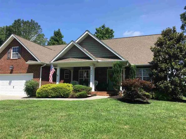 203 Shaddows Lawn Dr, Athens, TN 37303