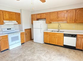Lovell Road Apartment