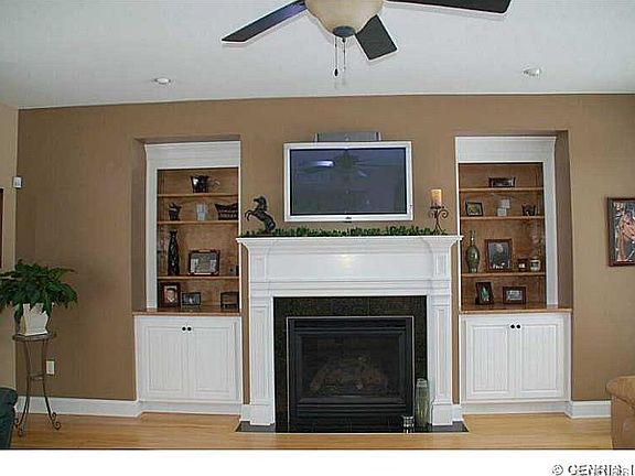 2nd image of 7179 Northacres Ln