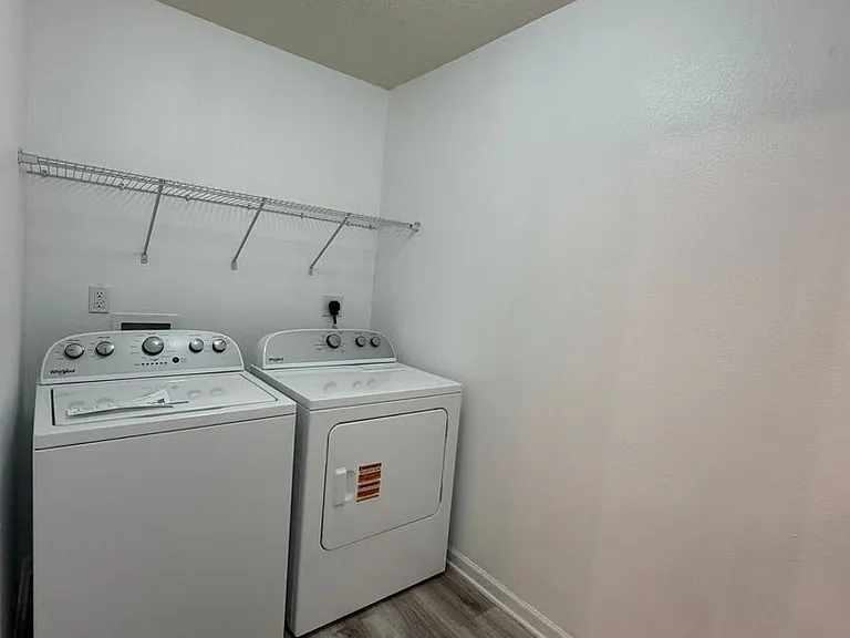 217 Brooklet Cir — Photo 17