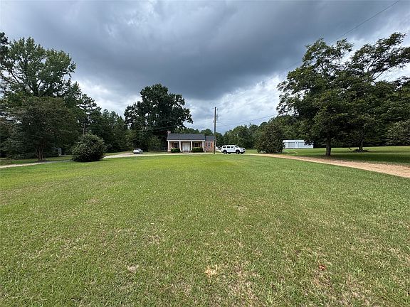 2nd image of 1804 Dorcheat Rd
