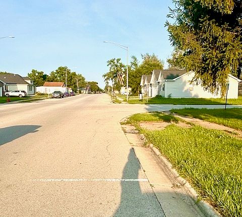5th image of 3803 W 139th St