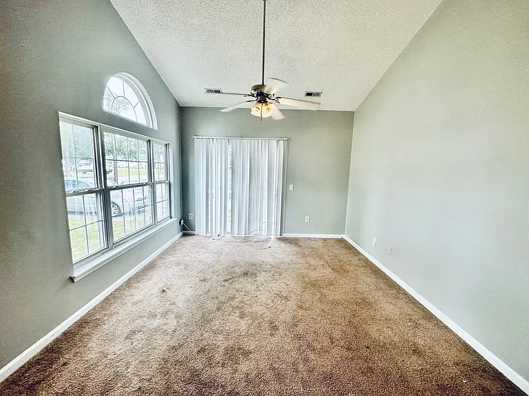 Living room 2_10052023