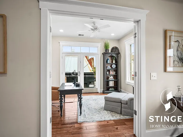 700 Bay St #207 — Photo 16