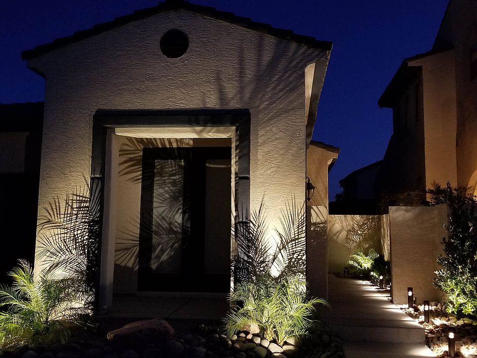 1st image of 221 Via Mezza Luna Ct