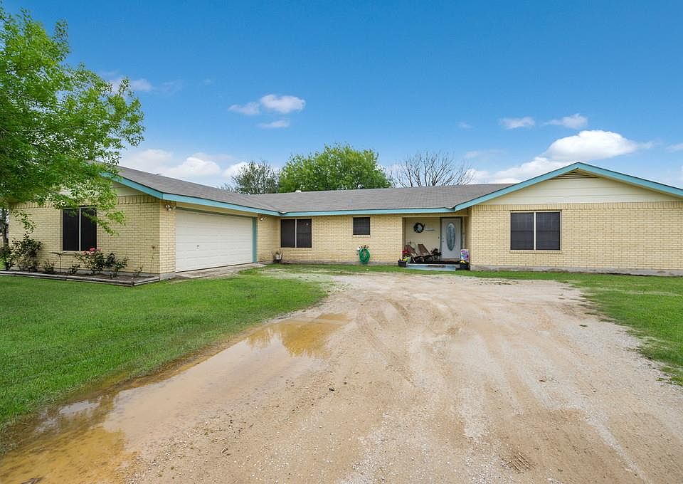 1st image of 2867 Goodwin Ln