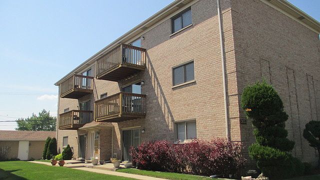 1st image of 2530 N 72nd Ct APT 1W