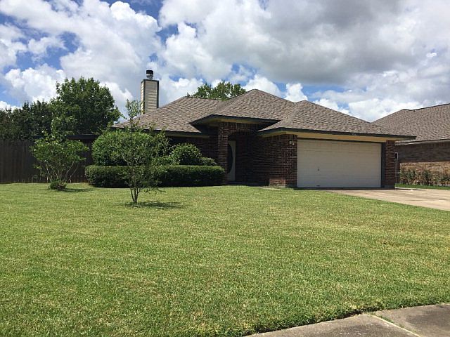 1st image of 156 Silverbell Cir