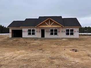 104 Mangrove Ct, Jesup, GA 31546