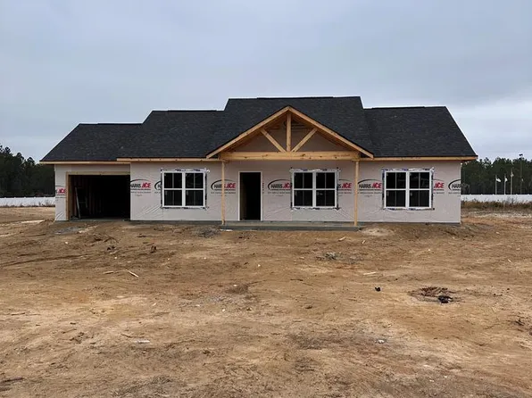 104 Mangrove Ct, Jesup, GA 31546