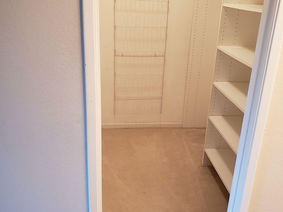 1st image of 412 Crescent Ave APT 40