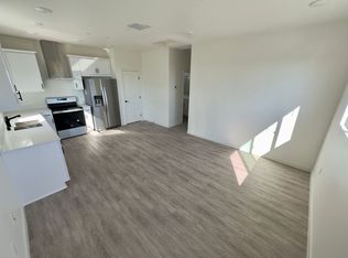 No App Fee! Move In Special $1,000 Off First Month's Rent! 2 Bedroom 2nd Floor Apt With A View!, San Diego, CA 92113