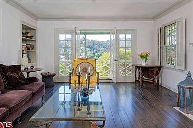 2nd image of 2056 Grace Ave