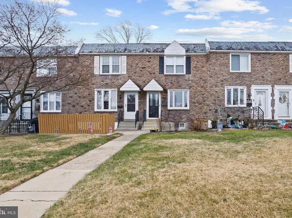 426 Rively Ave, Collingdale, PA 19023