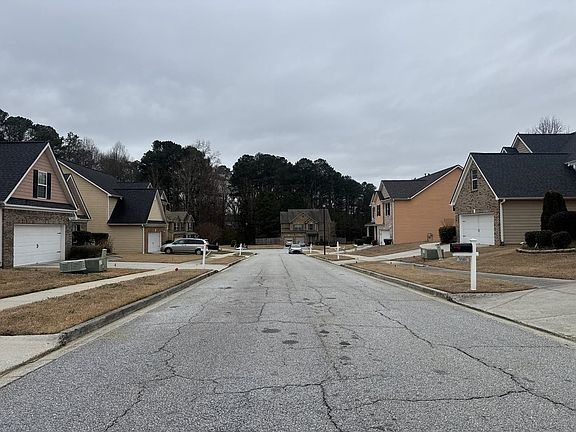 4th image of 1131 Rose Terrace Cir