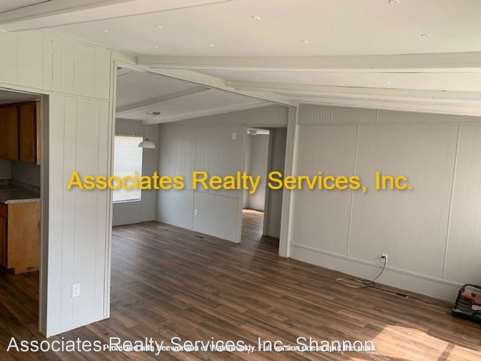 1st image of 2614 SE 144th St #10560491