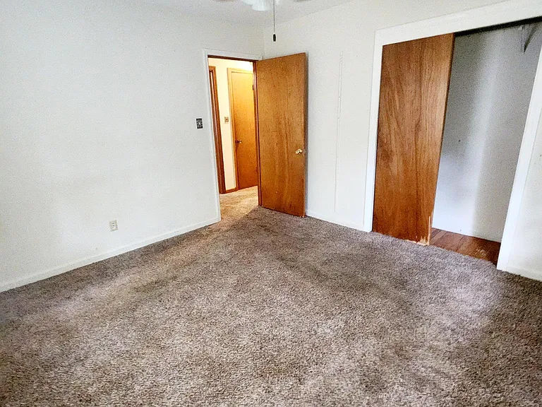 107 Grant St — Photo 10
